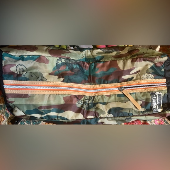 Vintage Y2K Harajuku Lovers by Gwen Stefani Camouflage and Black Purse - Picture 7 of 10